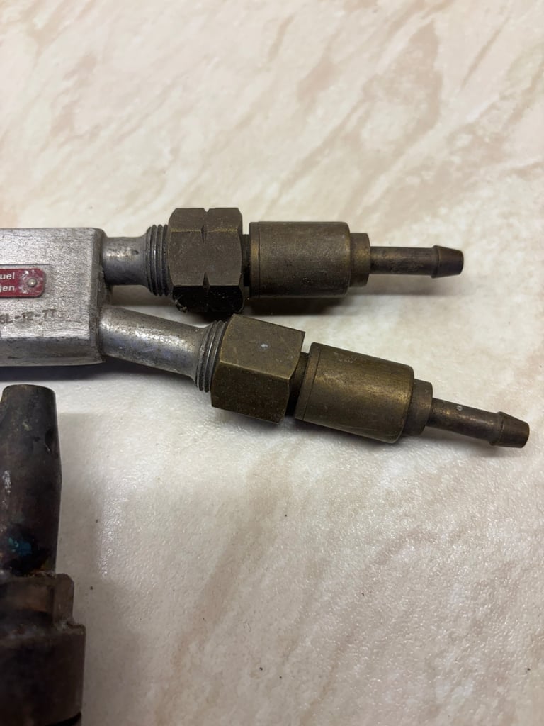 Oxy Acetylene Welding Torch plus 11 Nozzles and Cutting Attachment