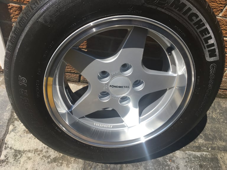 Volvo 740 or 940 Alloy wheels with tyres
