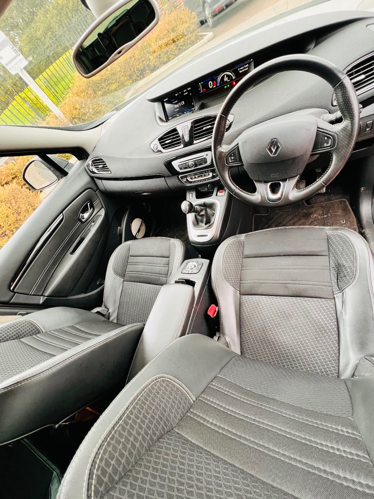 Renault Grand Scenic 2016 Long MOT ULEZ
