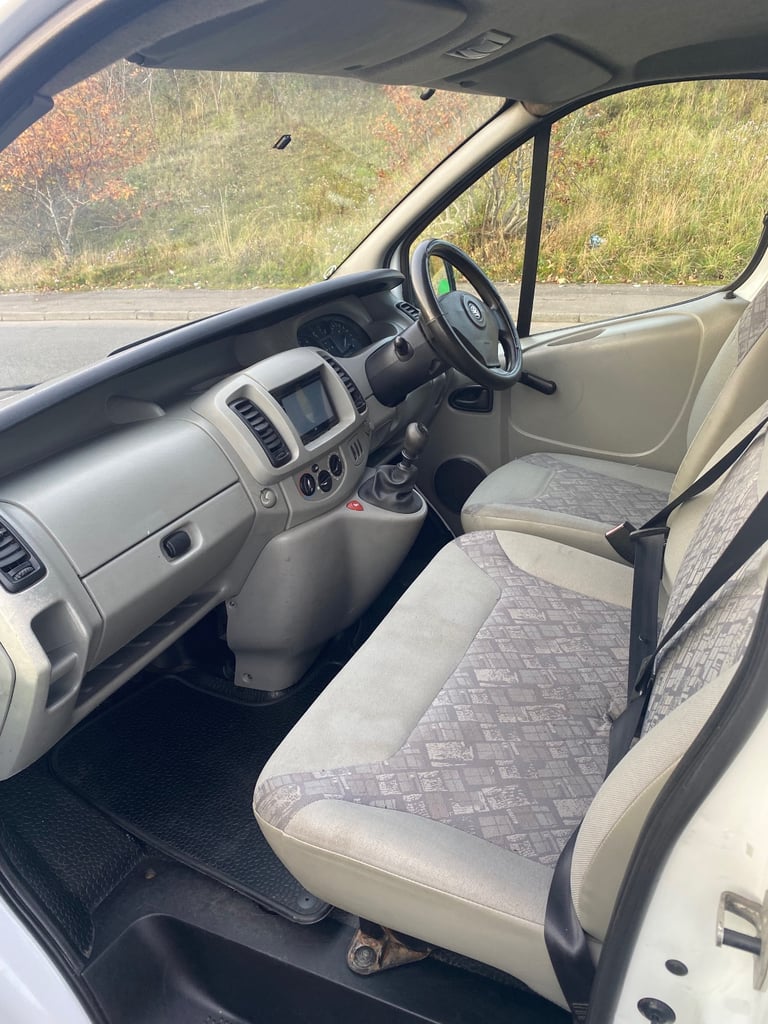Vauxhall, VIVARO, Panel Van, 2004, Manual, 1870 (cc)