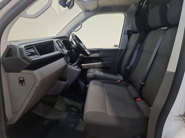 VOLKSWAGEN TRANSPORTER 2.0 TDI T30 P/V HIGHLINE FWD 150 BHP SWB DIESEL