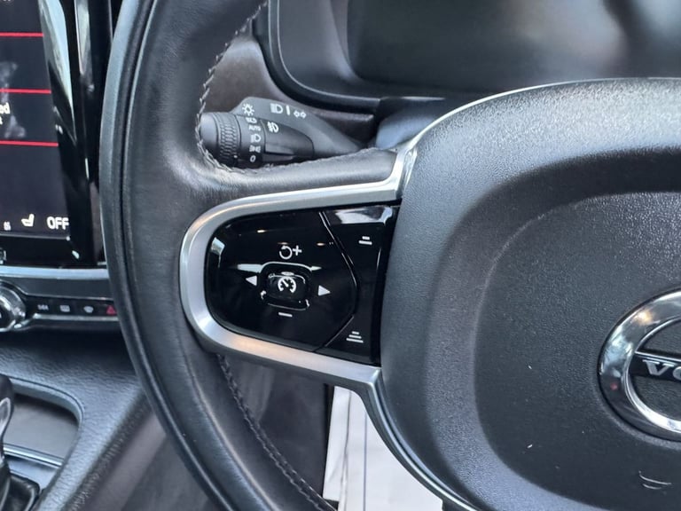 2020 Volvo V90 Cross Country 2.0 D5 Plus Estate 5dr Diesel Auto AWD Euro 6 (s/s) (235 ps) Estate ...