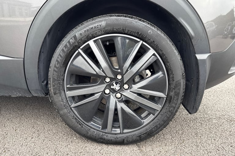 2022 Peugeot 3008 1.6 13.2kWh GT Premium e-EAT Euro 6 (s/s) 5dr SUV PETROL/ELECTRIC Automatic