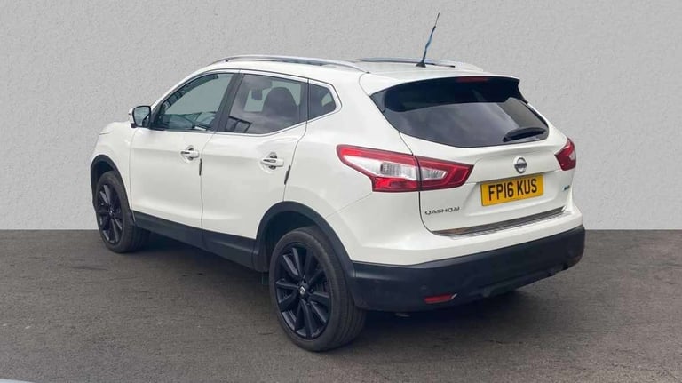 2016 Nissan Qashqai 1.5 dCi Tekna 5dr Hatchback Diesel Manual
