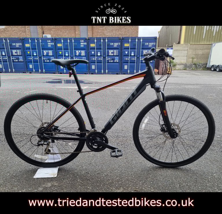 image for Giant Roam 3 Medium Hybrid Bike | Fully Serviced