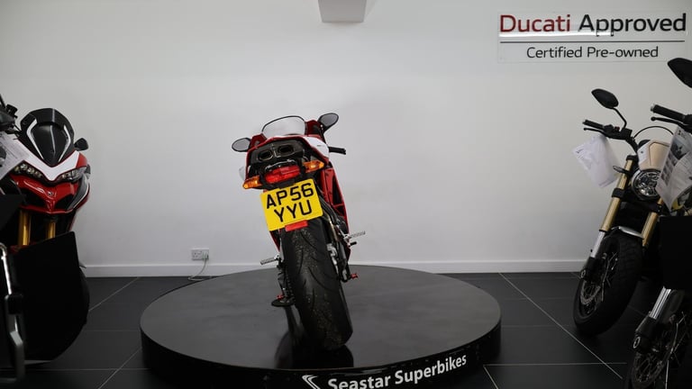 DUCATI 749 R - 2006 - 2300 MILES