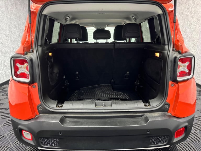 2016 Jeep Renegade 1.4T MultiAirII Limited DDCT Euro 6 (s/s) 5dr ESTATE Petrol Automatic