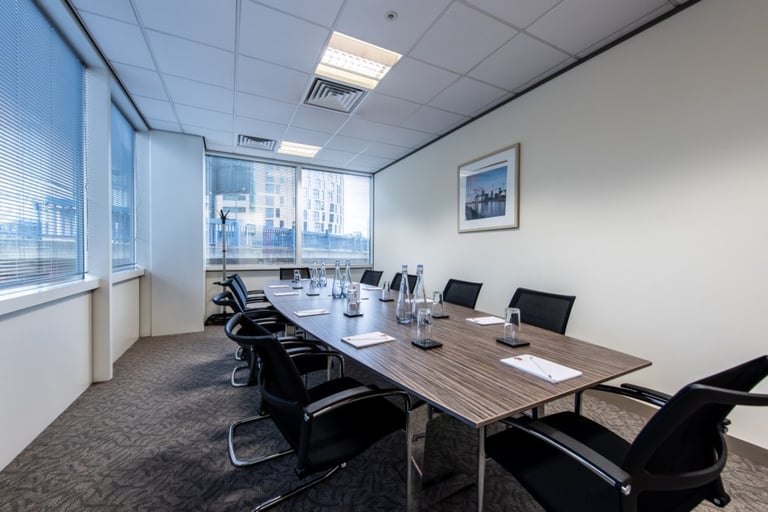 🏢 Modern Serviced Office Space in Manchester | Free Internet & All-Inclusive Bills! 🌐