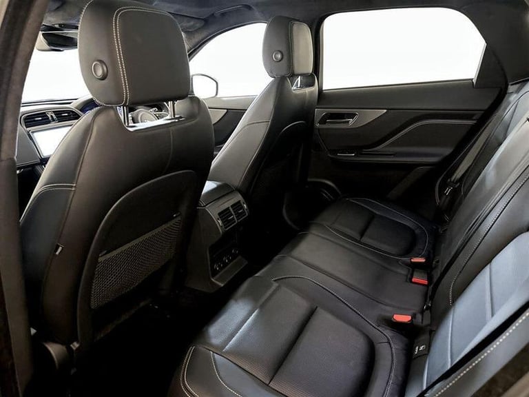 2019 Jaguar F-Pace 2.0 D180 Chequered Flag Auto AWD Euro 6 (s/s) 5dr Automatic SUV Diesel Automatic