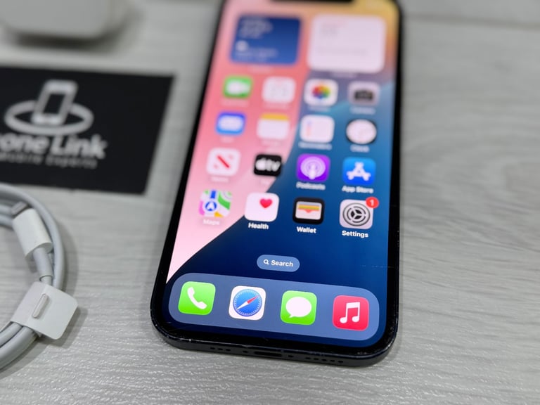 📱Black Apple iPhone 12 64GB Unlocked All Networks + Warranty 🍎 - P951