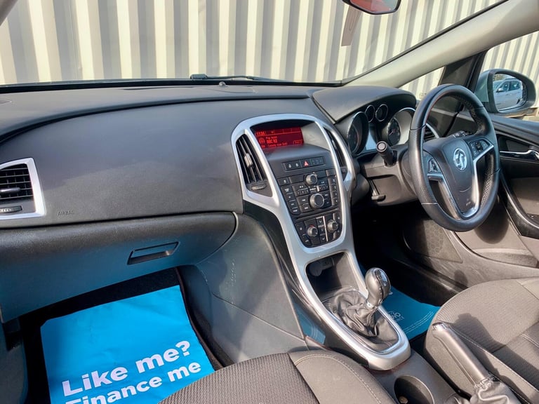 2016 Vauxhall Astra 1.6i SRi Euro 6 5dr HATCHBACK Petrol Manual