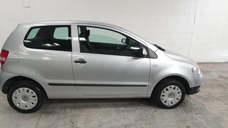 Volkswagen Fox 1.2 * GENUINE 32,000 MILES* FULL V/W S/HISTORY * 1 OWNER FROM NEW
