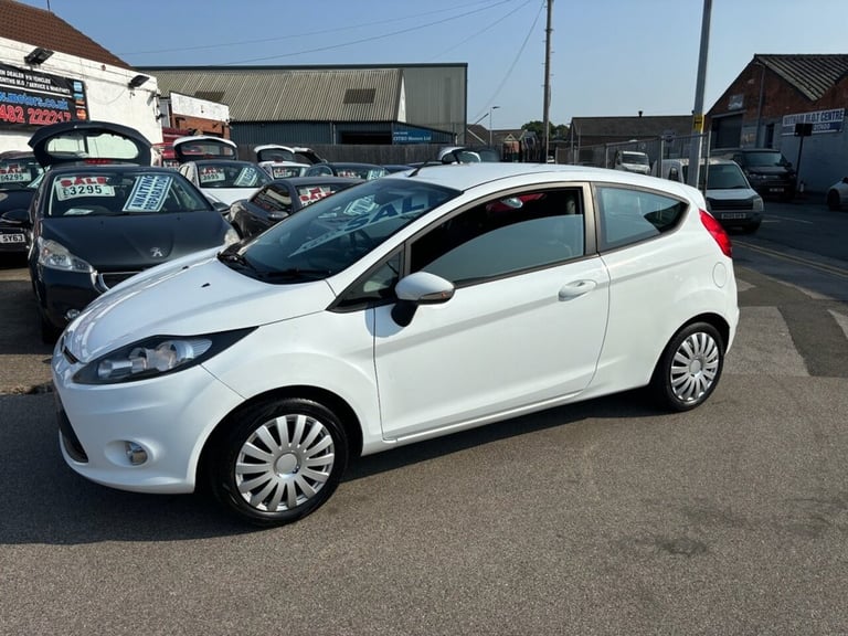 2011 Ford Fiesta 1.25 Edge Hatchback 3dr Petrol Manual (129 g/km, 81 bhp) Hatchback Petrol Manual