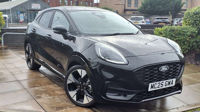 image for 2025 Ford Puma 1.0 EcoBoost Hybrid mHEV ST-Line X 5dr Hatchback Petrol Manual