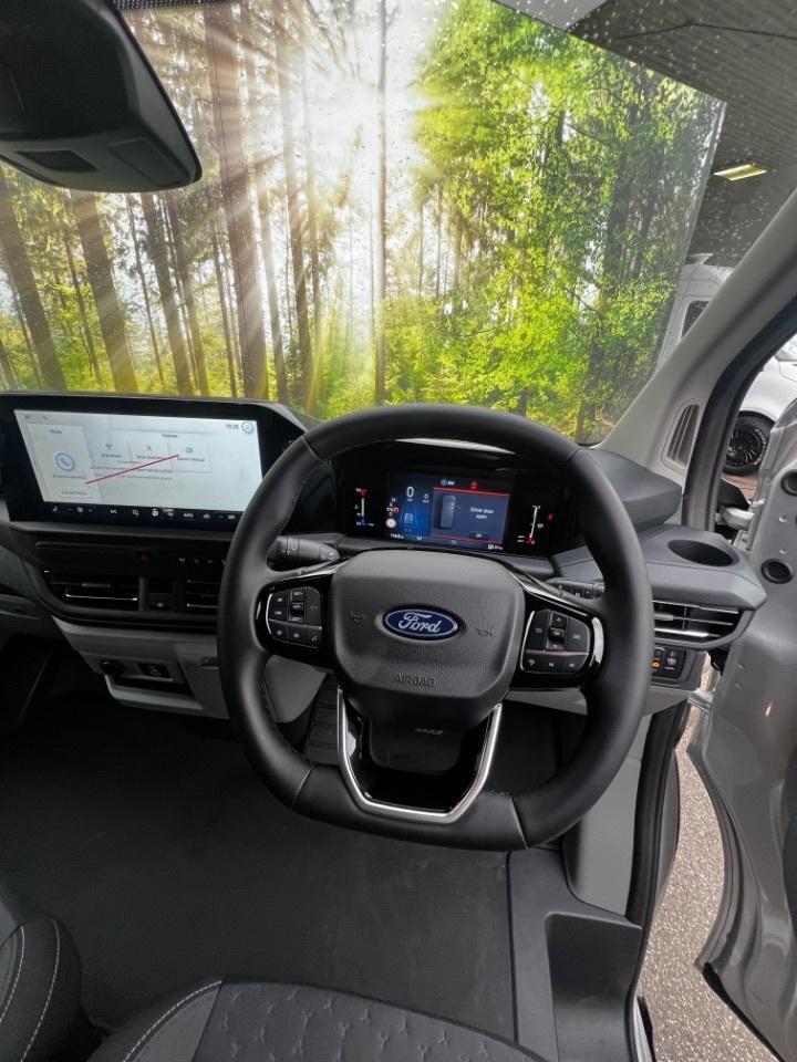 2025 Ford Transit Custom ford transit custom 5 door Panel Van 