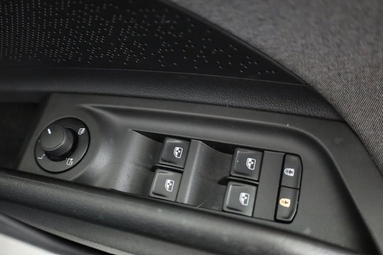 2024 Skoda Enyaq 62kWh 60 Edition SUV 5dr Electric Auto (DC120kW) (179 ps) Automatic