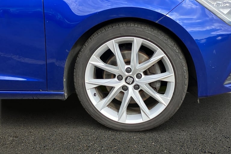 2017 SEAT Leon 2.0 TDI 184 FR Technology 5dr HATCHBACK DIESEL Manual