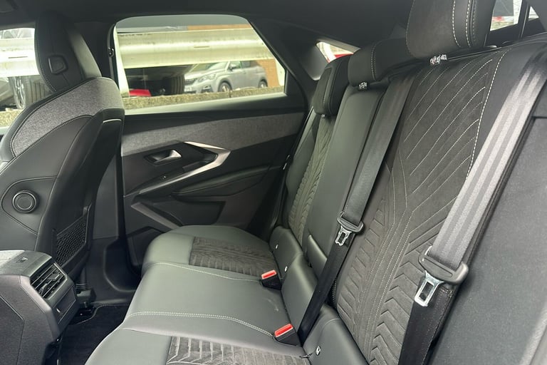  Peugeot E 3008 73kwh Gt Suv 5dr Electric Auto 210 Ps Electric