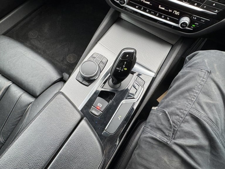 2017 BMW 5 Series 3.0 530d M Sport Saloon 4dr Diesel Auto Euro 6 (s/s) (265 ps) Saloon Diesel Aut...