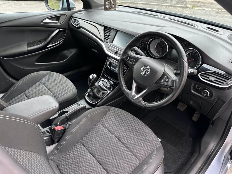 VAUXHALL ASTRA 1.4 PETROL ESTATE MILEAGE SPORT TOURER 63,000 MILEAGE 2016 MANUAL SERVICE MOT HISTORY