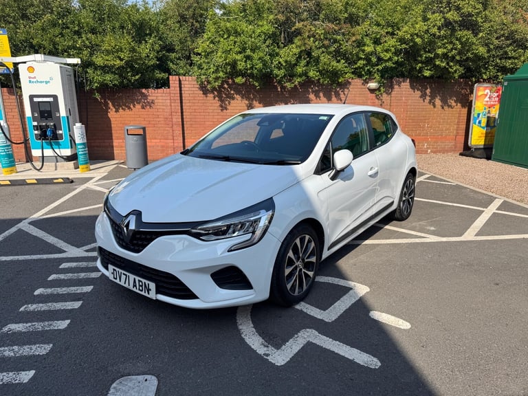2021 Renault Clio 1.0 TCe 90 Iconic 5dr HATCHBACK Petrol Manual
