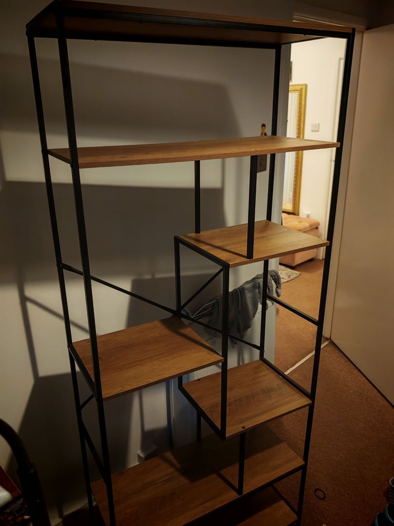 Shelf unit 
