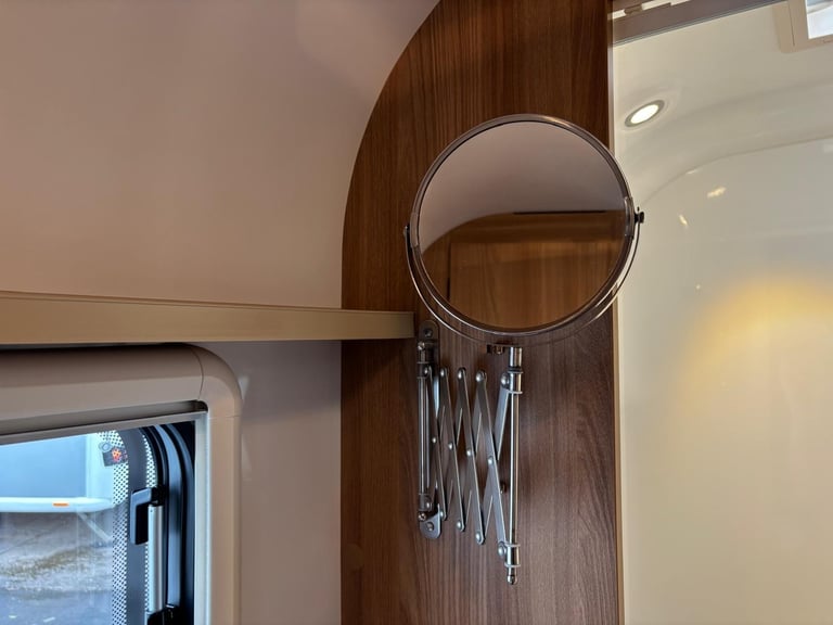 2017 BAILEY UNICORN VALENCIA, 4 BERTH CARAVAN ALDE, A/C, WITH A FIXED BED