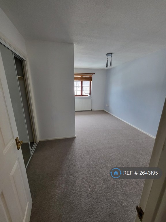 2 bedroom flat in Ladyknowe Court, Moffat, DG10 (2 bed) (#2643195)
