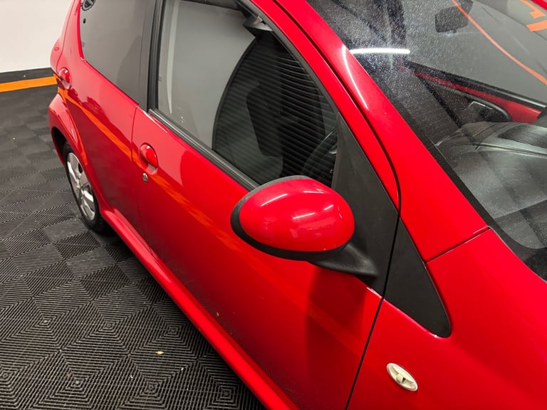 2013 Toyota AYGO 1.0 VVT-i Move with Style 5dr HATCHBACK Petrol Manual