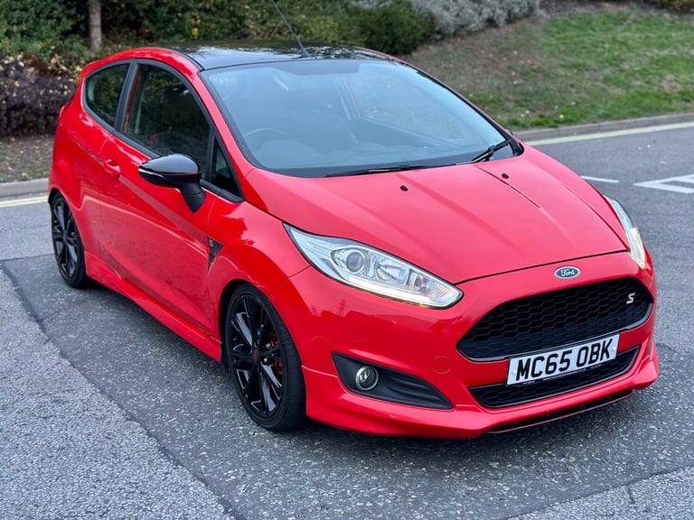 image for 2016 Ford Fiesta 1.0 EcoBoost 140 Zetec S Red 3dr HATCHBACK Petrol Manual