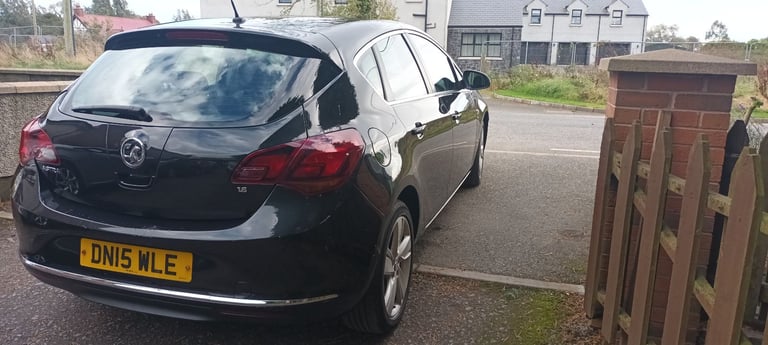 Vauxhall, ASTRA, Hatchback, 2015, Manual, 1598 (cc), 5 doors