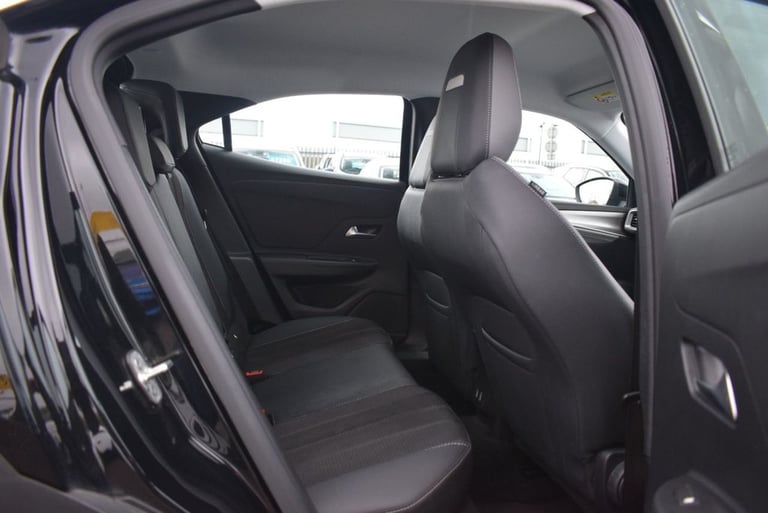 2022 Vauxhall Mokka 1.2 Turbo Elite Premium 5dr Auto HATCHBACK PETROL Automatic