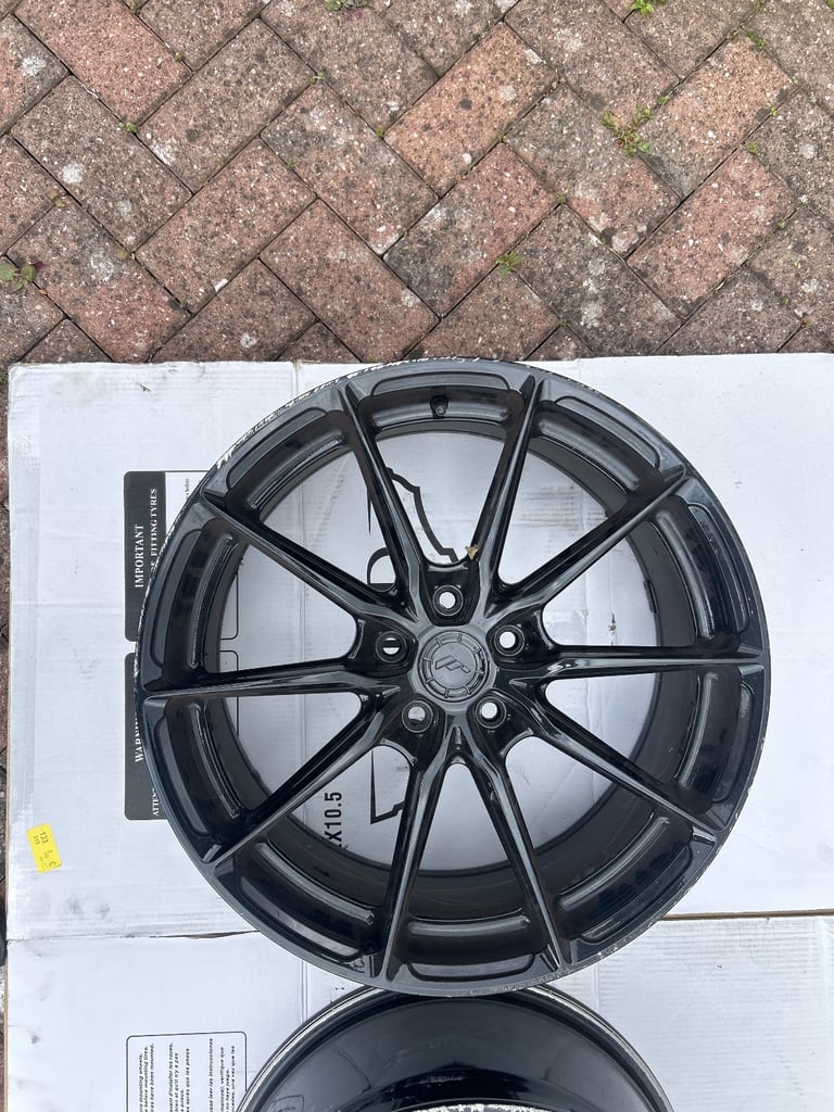 damaged/ welded alloys 