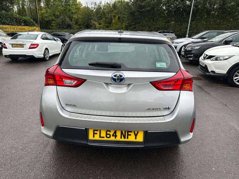  Toyota Auris 1.8 VVT-h Icon CVT Euro 5 (s/s) 5dr Petrol/Electric Hybrid Automatic