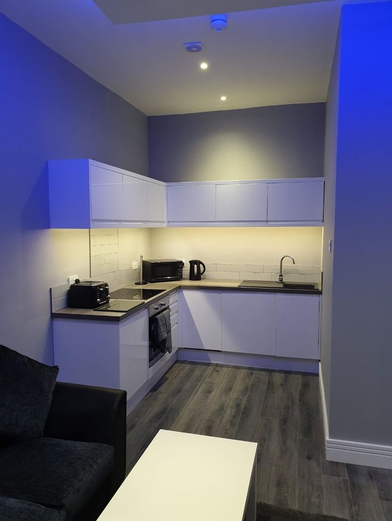 Modern City Centre Apartment 
