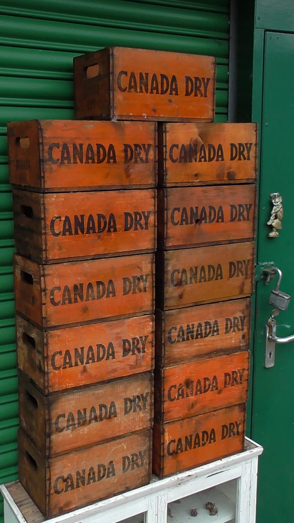 Schweppes Crates Wanted Wooden Bottle Boxes Canada Dry C & C etc any amount cash waiting