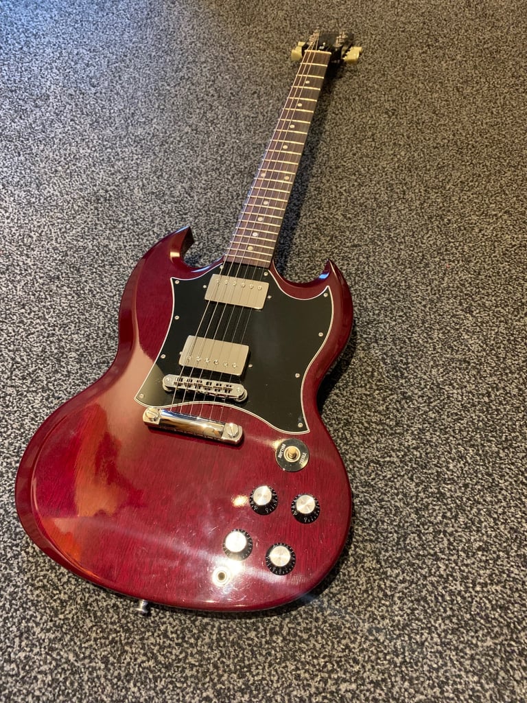 image for 2006 Gibson SG w. Hard Case