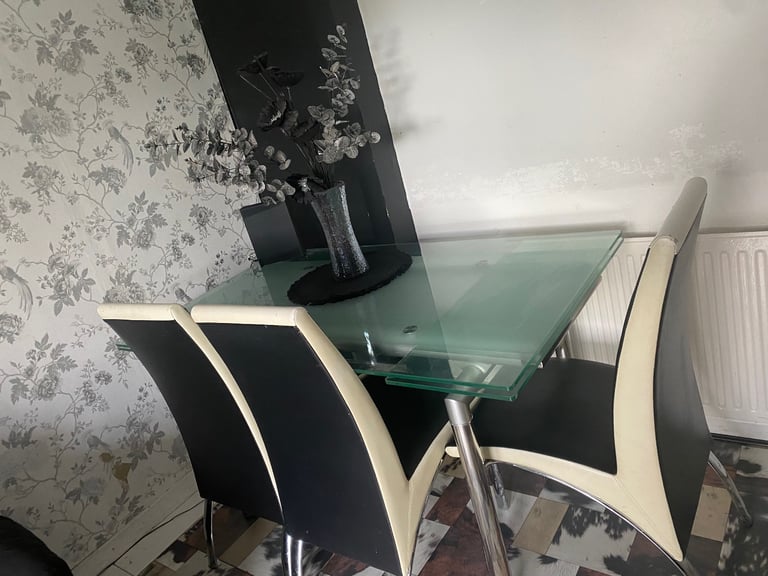 image for Extended Dinning Table and 4 Chairs!! 