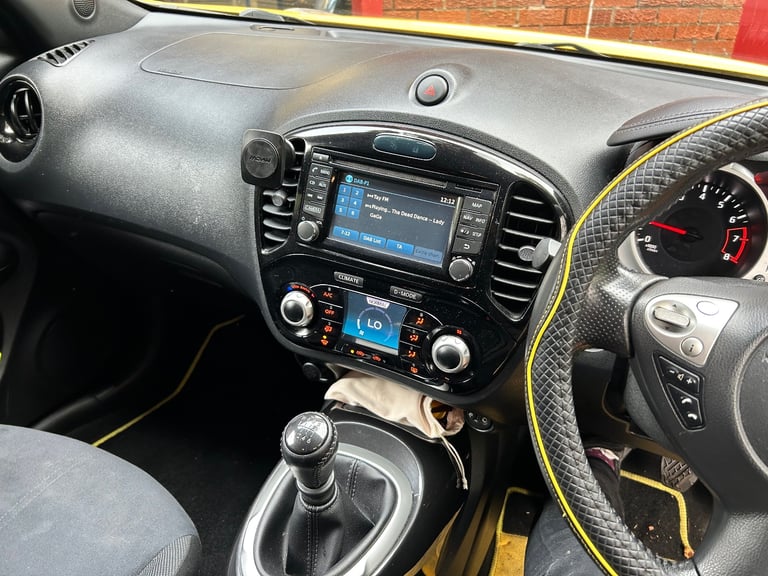Nissan, JUKE, Hatchback, 2015, Manual, 1197 (cc), 5 doors