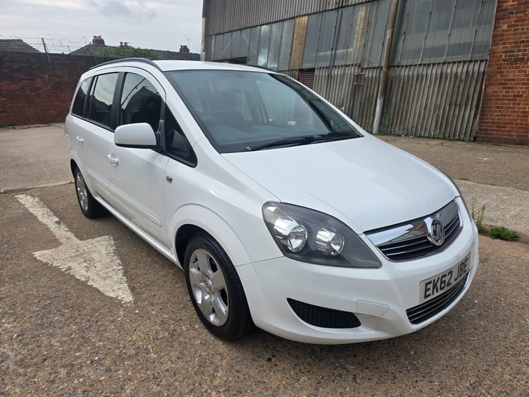 image for 2012 Vauxhall Zafira 1.6i [115] Exclusiv 5dr MPV Petrol Manual