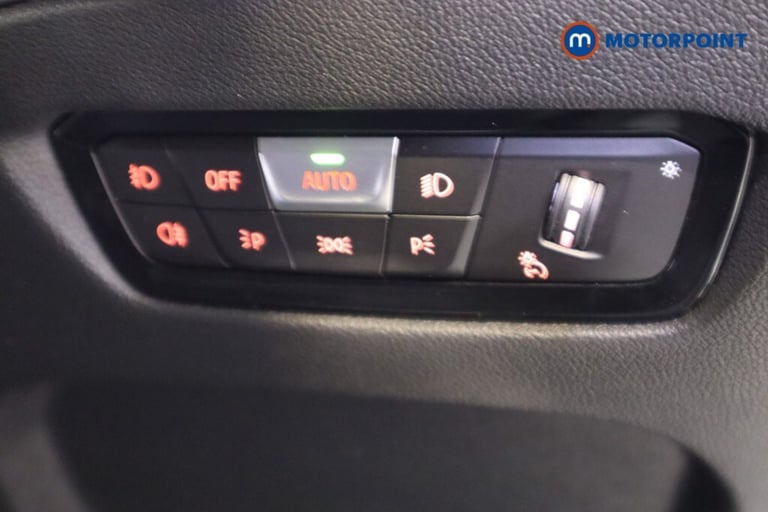 2021 BMW 3 Series 330e M Sport 4dr Step Auto SALOON PETROL/ELECTRIC Automatic