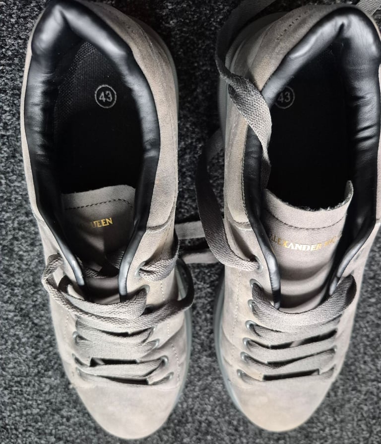 Alexander Mqueen Grey Trainers 