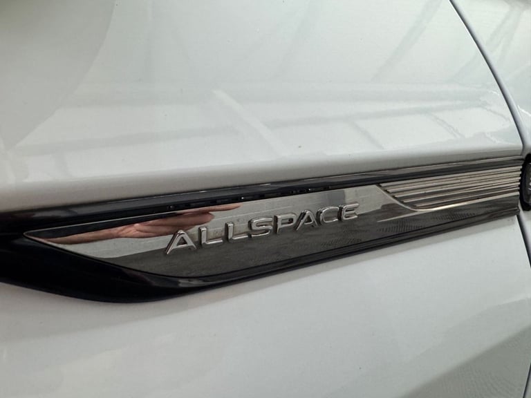 2022 Volkswagen Tiguan Allspace 1.5 TSI Life SUV 5dr Petrol DSG Euro 6 (s/s) (150 ps) ESTATE Petr...