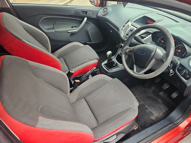 fiesta 1.2 F.S.H NEW CAMBELT AN CLUTCH LONG MOT JULY 26 DRIVES PERFECT 1.2 