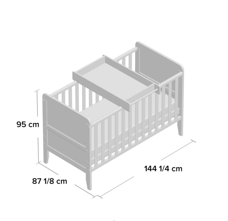 Cot bed and top changer 