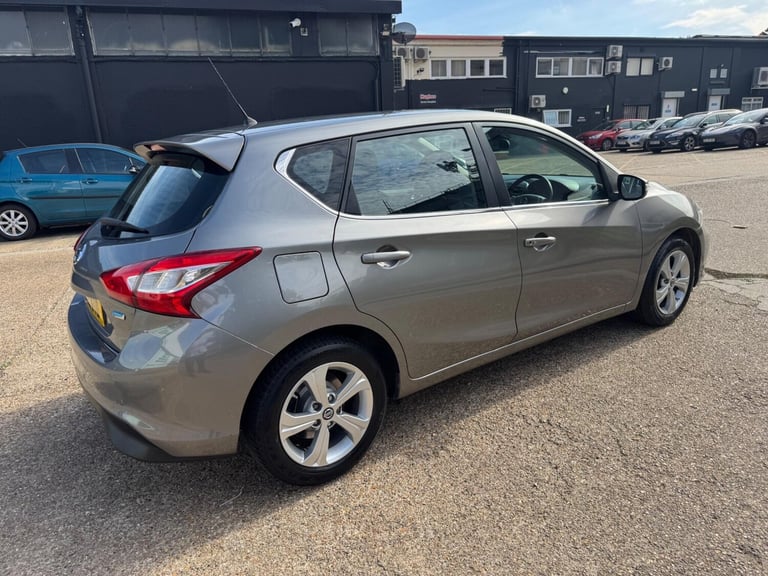 2015 Nissan Pulsar 1.5 dCi Acenta Euro 5 (s/s) 5dr HATCHBACK Diesel Manual
