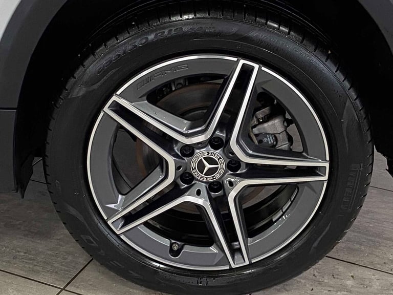 2024 Mercedes-Benz GLB 200 AMG Line Executive 5dr 7G-Tronic Estate Petrol Automatic