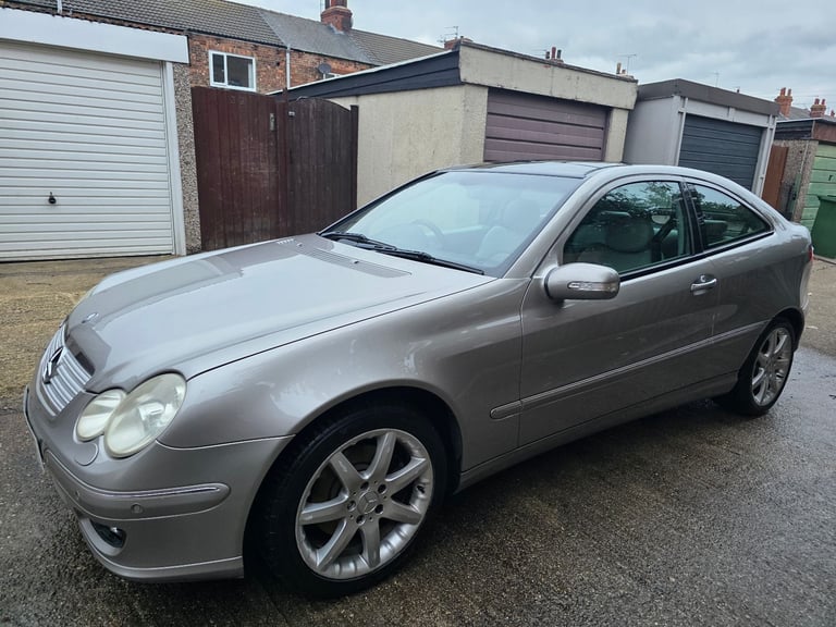 Cheap Mercedes-Benz, C CLASS, Coupe, 2004, Semi-Auto, 3199 (cc),3 doors for sale in Goole, East Riding of Yorkshire
