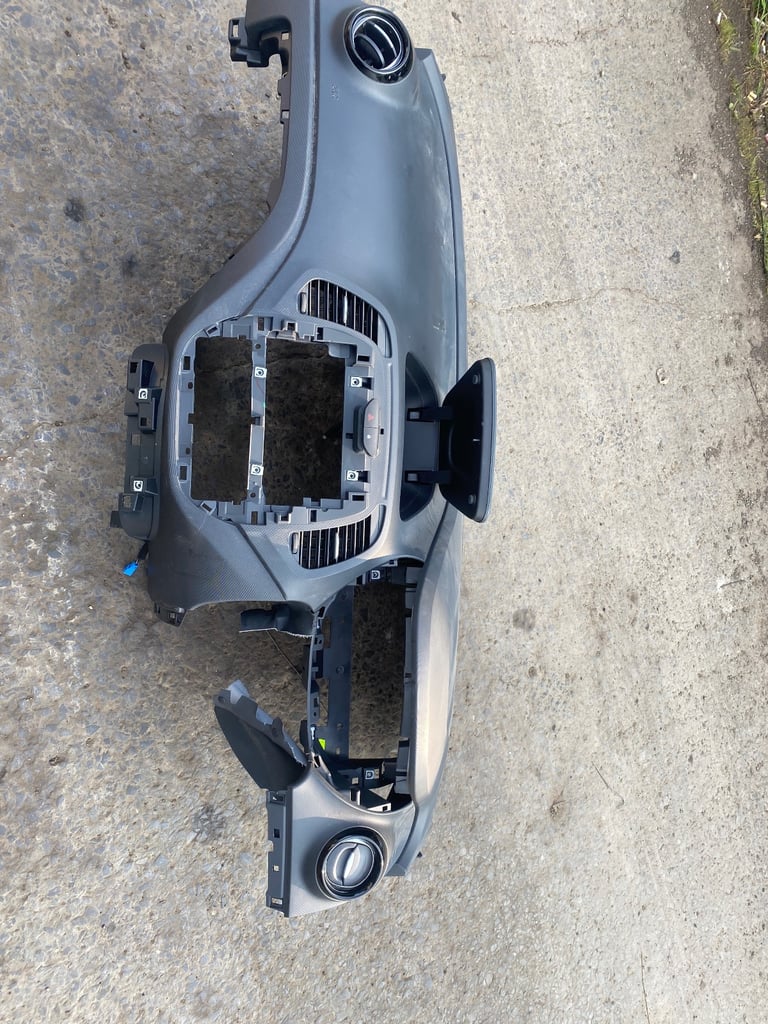 image for 2015 Renault kaptour dashboard air bag kit