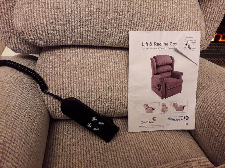 Electric Chair, Like New.